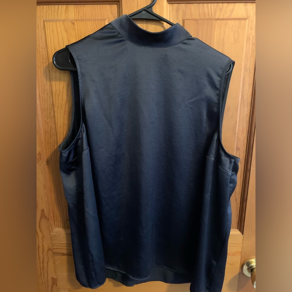 Express Tank - Brand New!